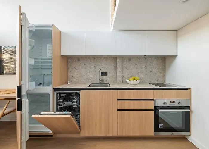 Lovely New Loft In Centre Self-check In