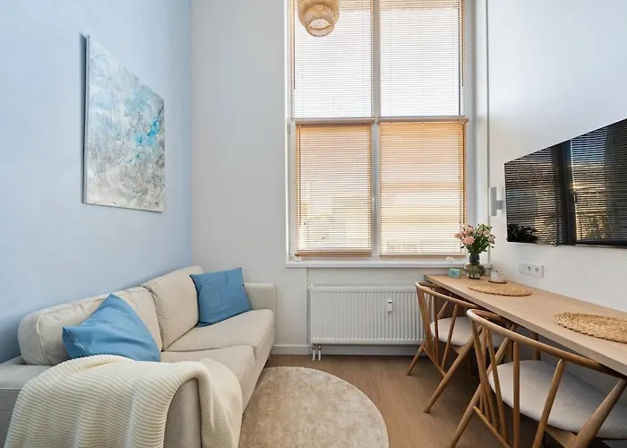 Апартаменти Lovely New Loft In Centre Self-check In *